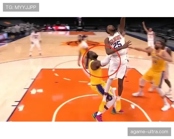 背后犯规为何常被误判？裁判如何界定危险动作